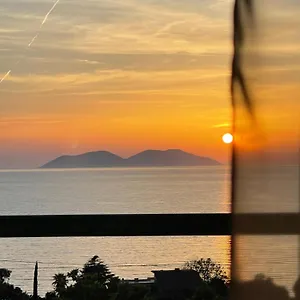 Pararse , Vlorë Albania